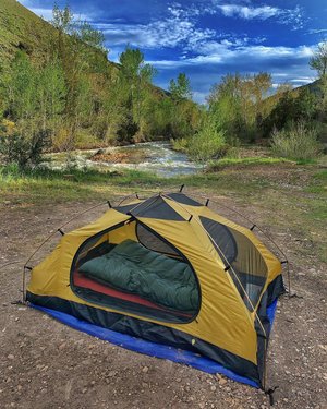 Camping by the river in Jarbidge, NV.  #BattleBornAdventureReady #AWorldWithinAStateApart #ExploreNevada 
#Nevada 
#NevadaLife
#DontFenceMeIn 
#TravelNevada #NevadaBackroads #NevadaBackcountry
#only_in_nevada 
#rubyvalley  #rubymountains  #rubymarsh  #bmwr1200gs #adventureriding  AltRider_official
#BeemerBuddies 
ClearwaterLights 
#DarlaLights
#EricaLights
#BillieLights
#DoubletakeMirror
#gpscity 
greenchileadv
KLIM
KlimMotorcycle
Moto_Skiveez
MotoPockets
RoxSpeedFX
#Sena
WeiserTechnik