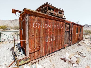 This train car was once a home, before being converted into a fuel station. Today, it's just another relic in a ghost town. - Southern NV
.
.
.
.
#train #railcar #abandonedplaces #ghosttown #nevadadesert #caboose #roadtrip #exploremore #roamtheplanet #findnewplaces