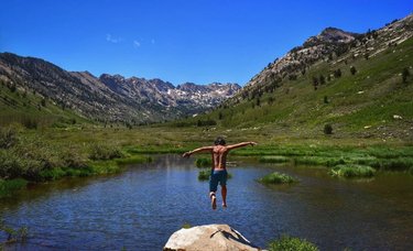 Do what we can, summer will have its flies. -Ralph Waldo Emerson
☀️
⛰
(The water was kinda shallow, to be honest)
#travelnevada #nevada #nv #optoutside #recreateresponsibly #homemeansnevada #silverstate #dontfencemein #letscamp #roam