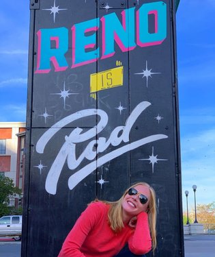 Reno is pretty rad. Cool vibes and loving the #streetart here.