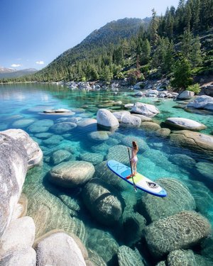 📍Lake Tahoe, California/Nevada 🇺🇸

Tahoe is a large freshwater lake in the Sierra Nevada mountains, on the border of California and Nevada.  It is famous for its beaches and ski resorts.  On the southwestern shore is Emerald Bay State Park, which includes Vikingsholm, a 1929 Nordic-style residence. Along the northeastern coast is Lake Tahoe Nevada State Park with Sand Harbor Beach and Spooner Lake, where the  along the Tahoe Rim Trail.
.
.
.
#LakeTahoe#nevada#sierranevada
#sanfrancisco#sanfranciscobayarea#california#californialove_travel#dream__travelling#unitedstates#goldengatebridge#goldengate#usa#citylights#citylife#oakland #visitcalifornia#discoverusa#likeforlikes#followme#views#travel#travelblogger#amazing#american_nationalpark#usatravel#magic#moments#colors#nature