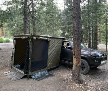 Got a chance to finally use my new #ironman4x4 awning/room tent on the #funrunr and it exceeded my expectations... highly recommend👍 #dfmi #nevada #offroad #camping #toyota