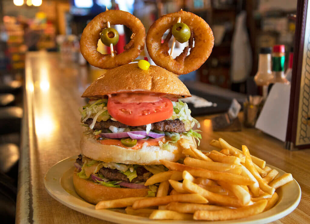 Middlegate Monster Burger