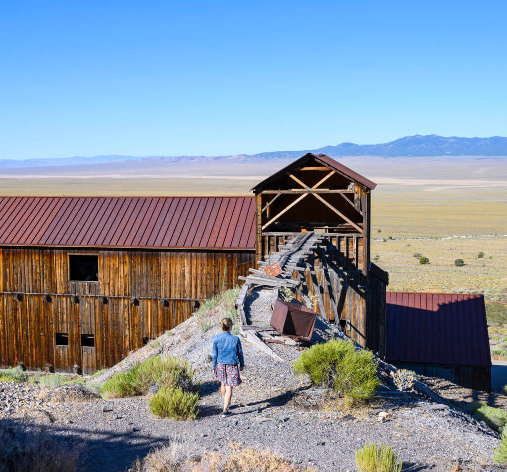 visiting ghost towns in nevada