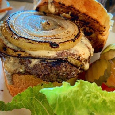 Hmmmmm... Basco Burger.  Yum. 
#jtbasque #gardnerville 
#homemeansnevada #bascoburger 📸: @tmorganj
